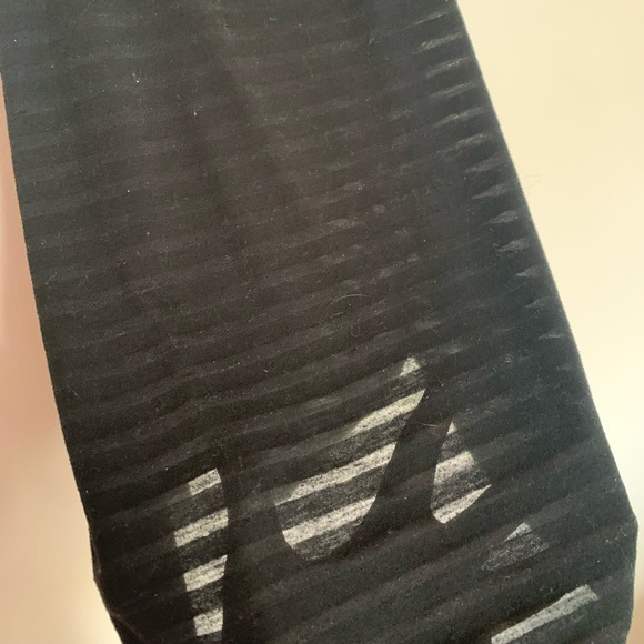 Fabletics Racerback Sports Tank - Picture 3 of 7